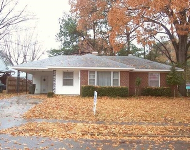 953 N Perkins - Photo Thumbnail 0