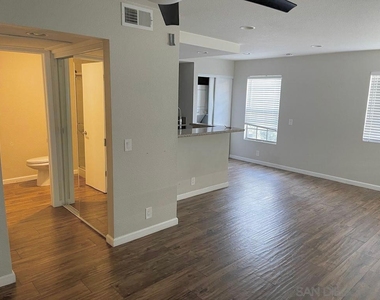 774 Eastshore Terrace - Photo Thumbnail 1