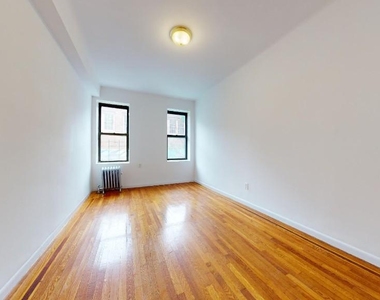 35 Hamilton Place - Photo Thumbnail 7