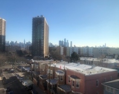 5100 Hudson Ave - Photo Thumbnail 4