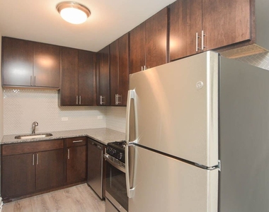 530 W. Surf, Unit 913 - Photo Thumbnail 1