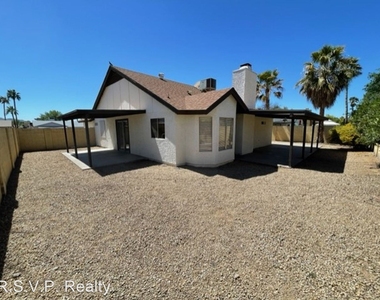 3782 E. Acoma Drive - Photo Thumbnail 8