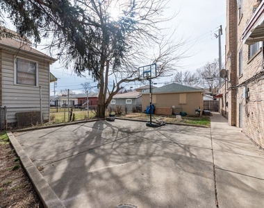 3058 N Kostner Ave - Photo Thumbnail 17