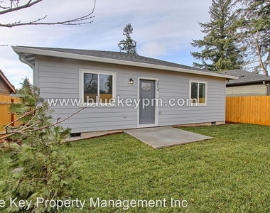 4014 Ne 137th Avenue - Photo Thumbnail 1