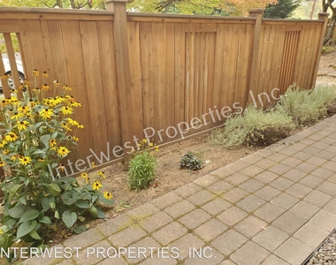 5302 Se Logus Rd - Photo Thumbnail 12