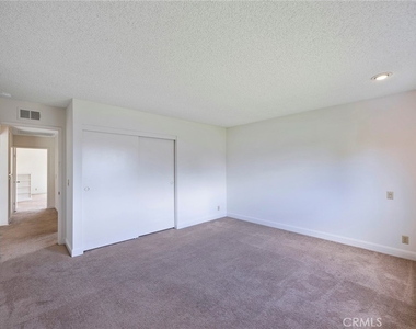 6031 E Nugget Court - Photo Thumbnail 24