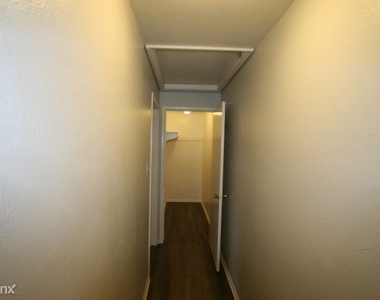 1057 Marion Street 2 - Photo Thumbnail 9