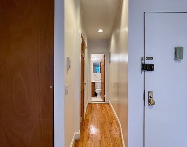 422 East 83rd Street - Photo Thumbnail 7