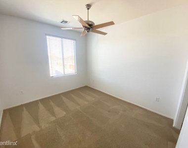 42424 N Gavilan Peak Pkwy 30102 - Photo Thumbnail 19