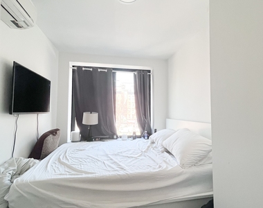 175 East Houston Street - Photo Thumbnail 5