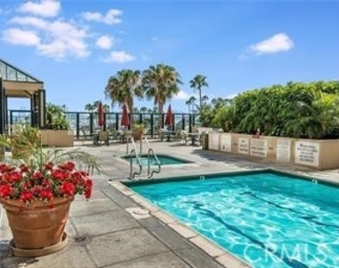 850 E Ocean Boulevard - Photo Thumbnail 25