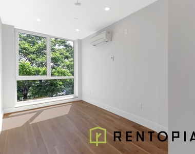 438 Union Avenue - Photo Thumbnail 2