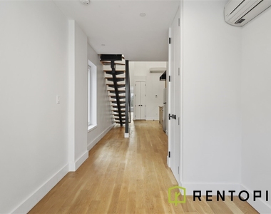 11 Lewis Avenue - Photo Thumbnail 1