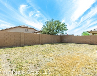 2615 W. Tamarisk Ave. - Photo Thumbnail 22