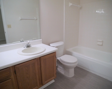 431 Richview Park Cir East - Photo Thumbnail 18