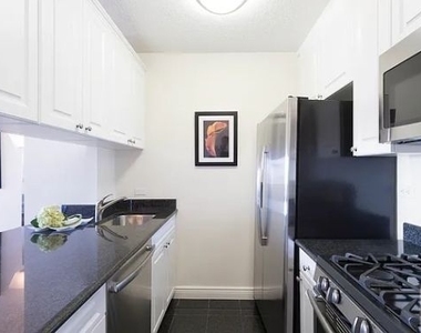 205 East 95th Street - Photo Thumbnail 1