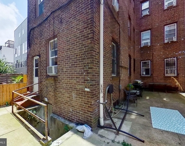 973 N Lawrence Street - Photo Thumbnail 7