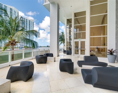 901 Brickell Key Blvd - Photo Thumbnail 43