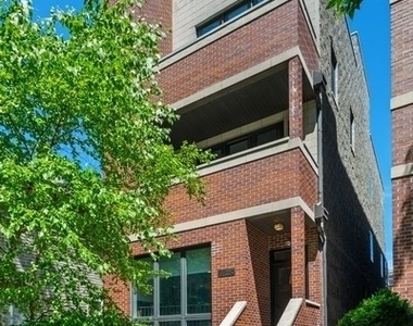 1119 N Wood Street - Photo Thumbnail 0