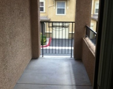 1325 South Meadows Parkway Unit 622 - Photo Thumbnail 6