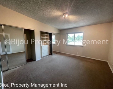 1022 Fontmore Rd Apt C - Photo Thumbnail 16