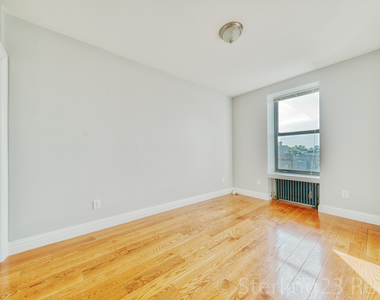 24-1 31st Street - Photo Thumbnail 6