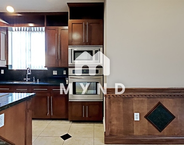 4490 Zev Ct - Photo Thumbnail 11