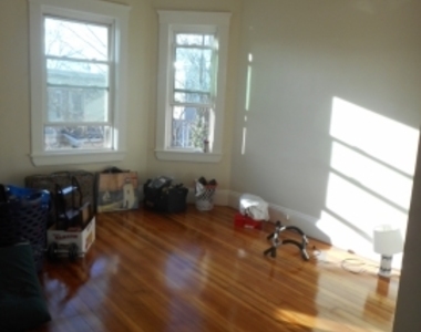 25 Rowell St - Photo Thumbnail 5