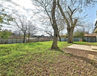 4905  Carsonhill Dr - Photo Thumbnail 15