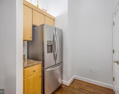 631 D St Nw #130 - Photo Thumbnail 31