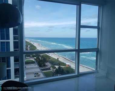 6801 Collins Ave - Photo Thumbnail 6