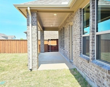 3421 Lillian Court - Photo Thumbnail 31