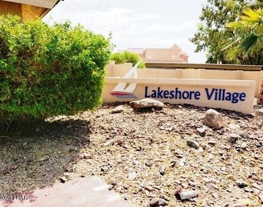 1650 Smoketree Ave - Photo Thumbnail 0