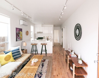 3607 Bellevue Ave - Photo Thumbnail 0