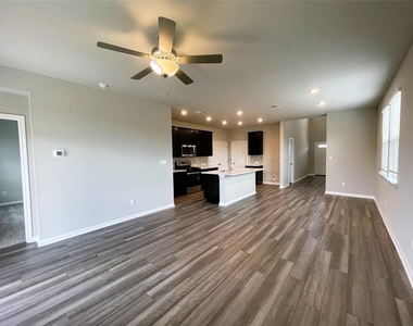 628  Sun Grove Trl - Photo Thumbnail 11