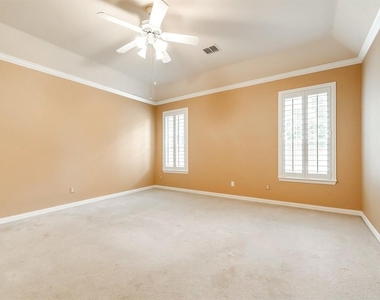 2305 Conroe Court - Photo Thumbnail 24