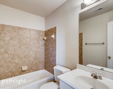 9927 Yearling Place Unit - Photo Thumbnail 9