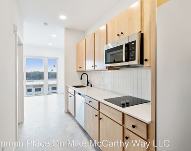 686 Mike Mccarthy Way - Photo Thumbnail 43