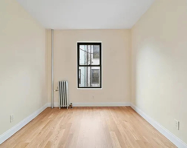 West 11th & 7th Ave - Photo Thumbnail 8