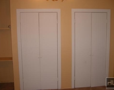 5816 21 Avenue - Photo Thumbnail 2