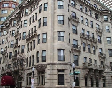 8 Garrison Street - Photo Thumbnail 8