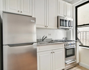 west 10th street - Photo Thumbnail 2