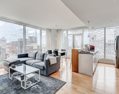495 Av. Viger O. #2105 - Photo Thumbnail 1