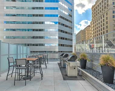 495 Av. Viger O. #2105 - Photo Thumbnail 20