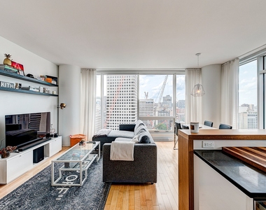 495 Av. Viger O. #2105 - Photo Thumbnail 2