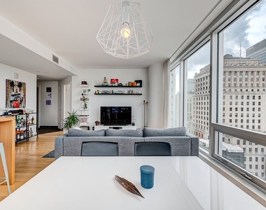 495 Av. Viger O. #2105 - Photo Thumbnail 3