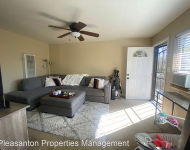 4458 Pleasanton Ave. - Photo Thumbnail 3