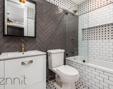 1028 Madison Street - Photo Thumbnail 9
