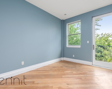 1028 Madison Street - Photo Thumbnail 10