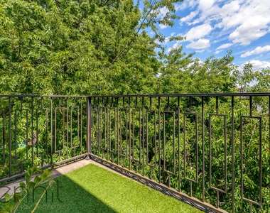 1028 Madison Street - Photo Thumbnail 1
